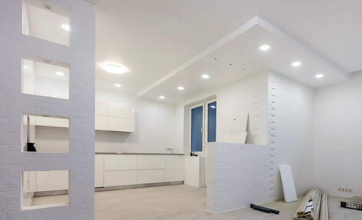 Je valorise vos murs grâce à la pose de placo décoratif.